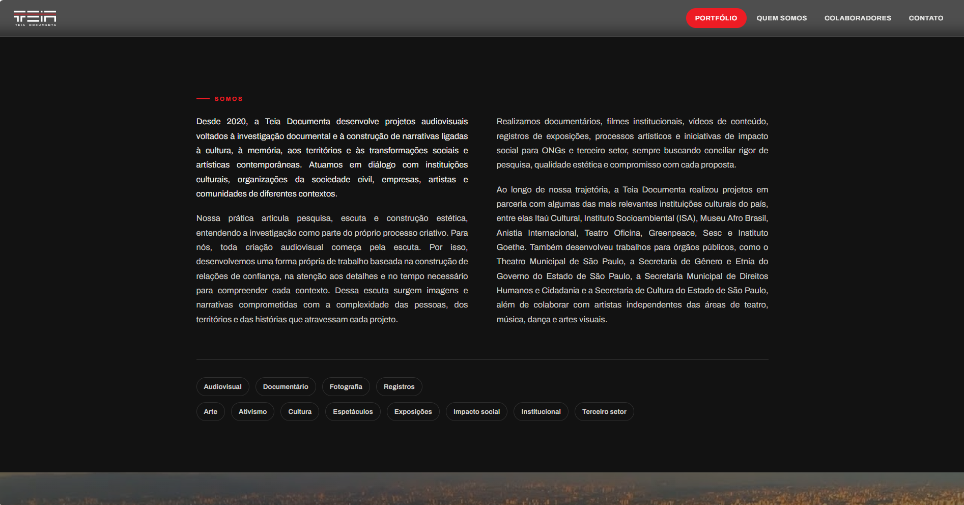 Rodapé do site com contato da produtora